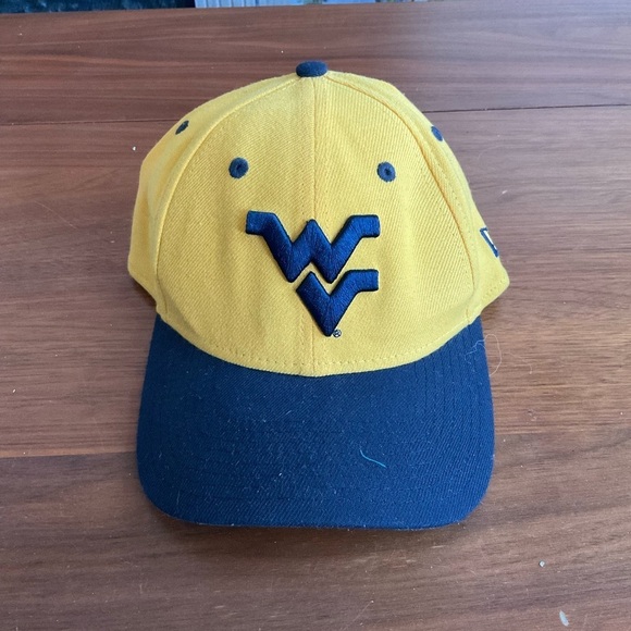 West Virginia Mountaineers Hat - Picture 3 of 5
